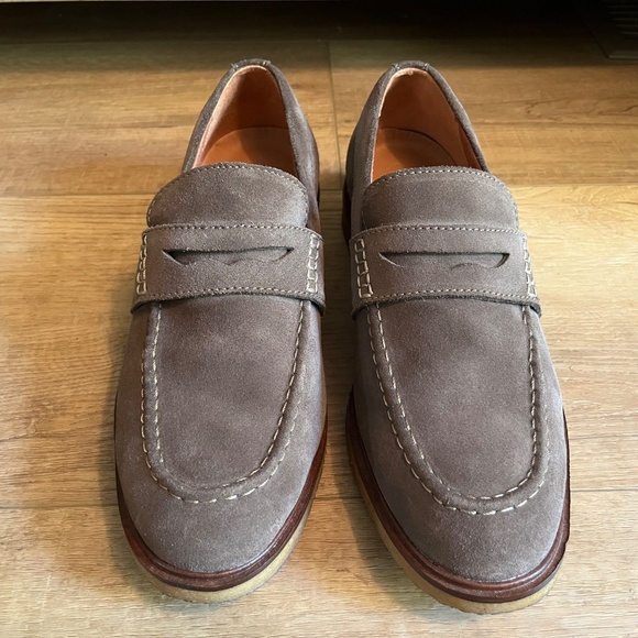 Clarks Artisan Clarkdale Flow Penny Loafers – Olive Suede – Men’s 8.5 main image 5